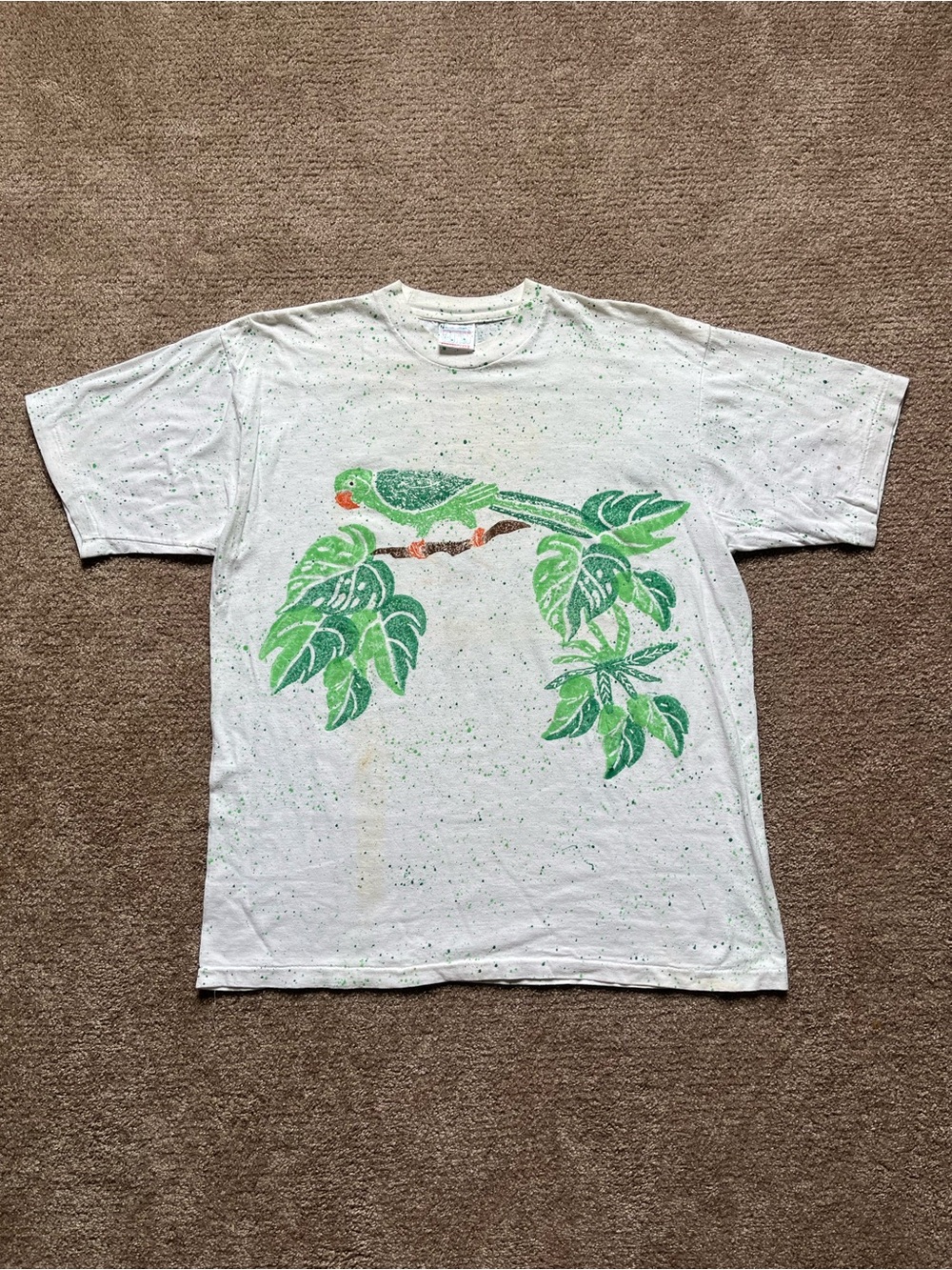 VTG 90’s Green Parrot AOP Style Nature Tee